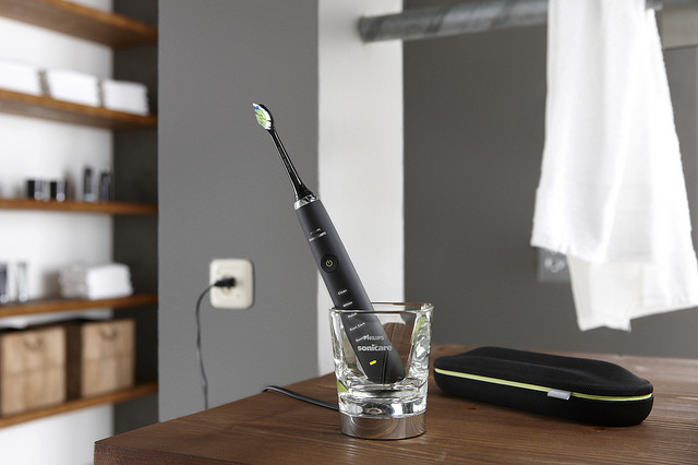 philips black electric toothbrush