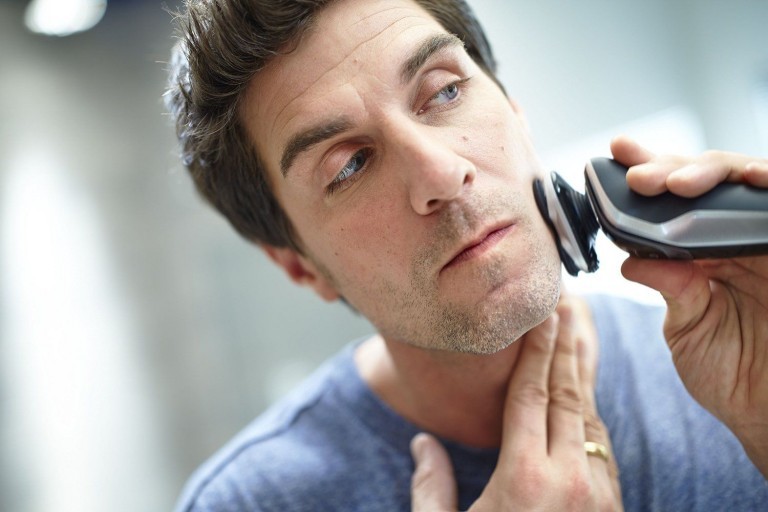 Beginners Guide to Using an Electric Shaver For the First Time